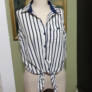 Forever 21 sleeveless top